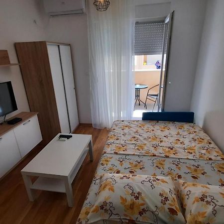 Апартаменты Apartman Seka Подгорица Экстерьер фото