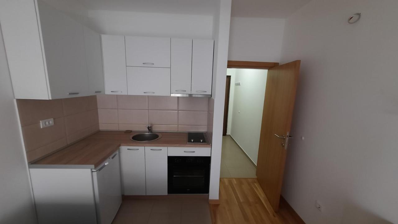 Апартаменты Apartman Seka Подгорица Экстерьер фото